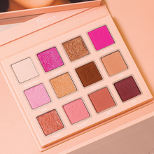 Load image into Gallery viewer, BRIANA&#39;S EYESHADOW PALETTE
